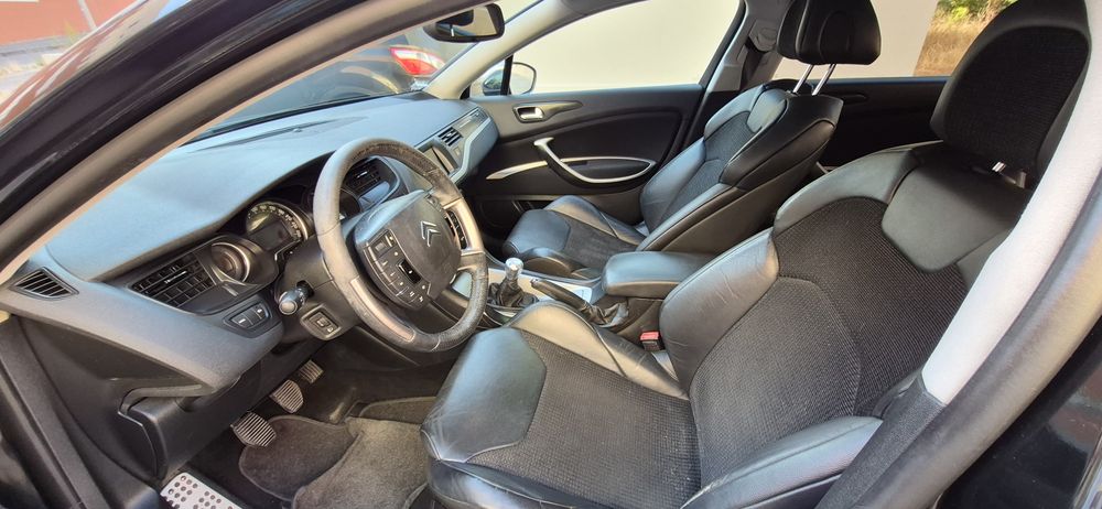 Citroën c5 1.6 hdi poucos kms  11