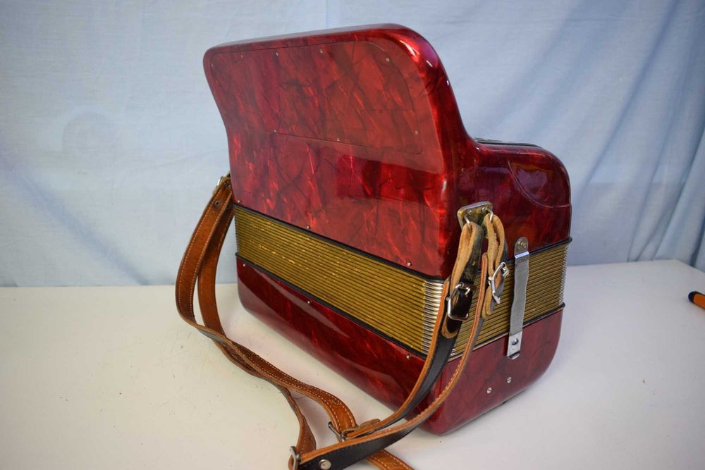 Acordeao Hohner acordina 3 Voz. N 211