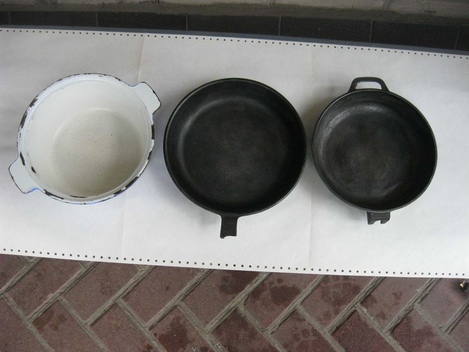 Продам чугунную сковородку СССР