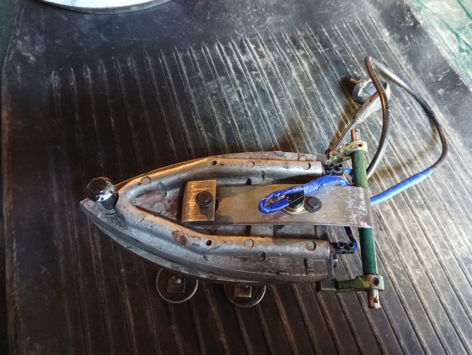 Вулканизатор для ремонта шин