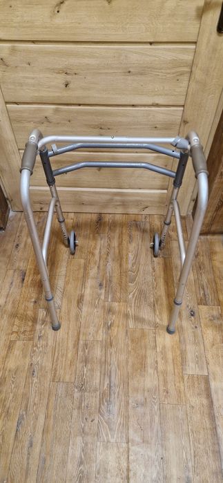 Balkonik chodzik  aluminiowy !