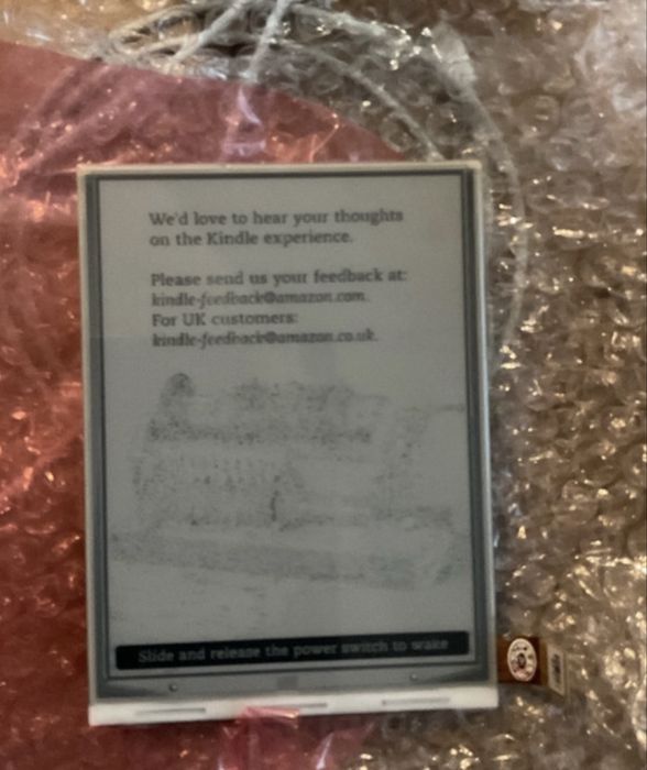 Ekran Kindle papierwhite 3