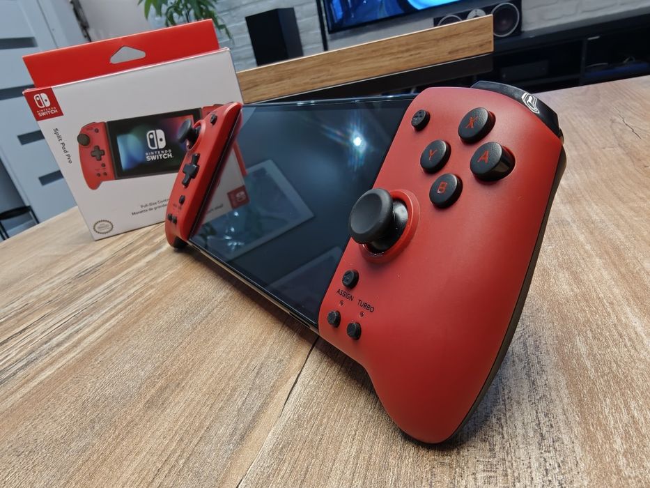 Nintendo Switch Joy-Con Hori Split Pad