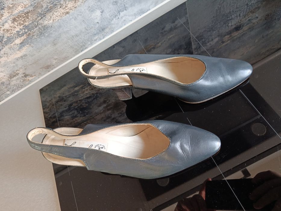 Buty damskie skórzane granatowe 38