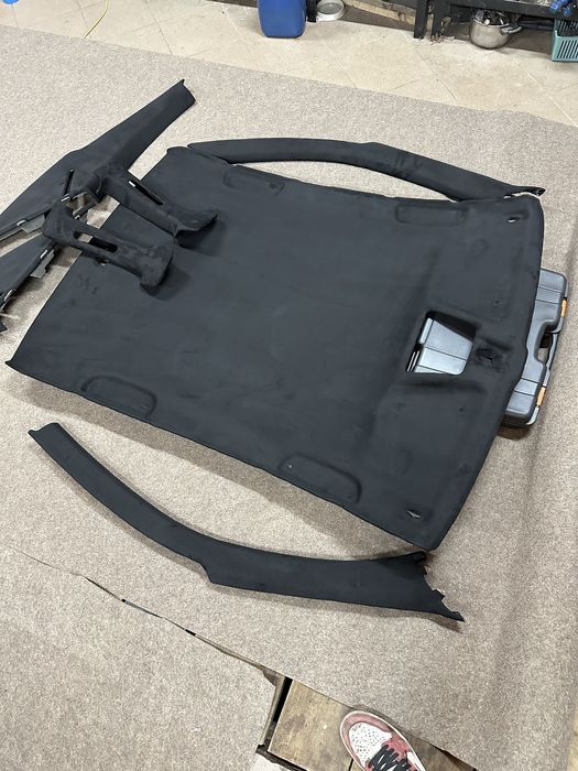 CLK W208 Czarna Podsufitka Suede – Komplet – Odnowiona