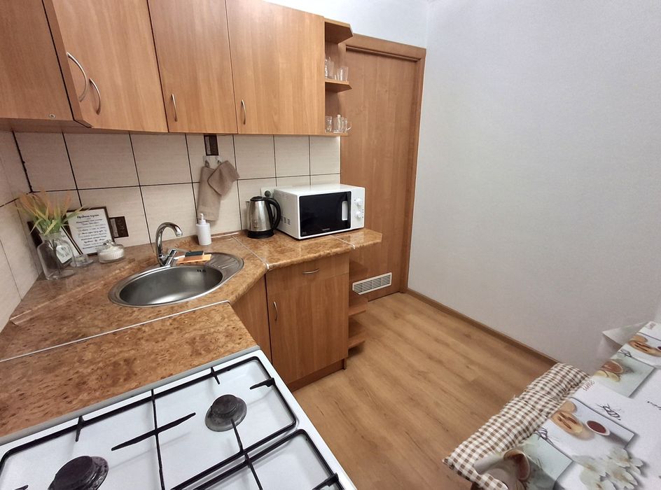 Квартира посуточно пр.Б.Хмельницкого,16 больница,Титова,12 квартал