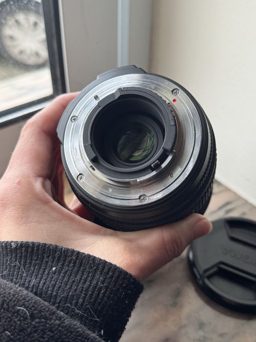 Sigma DC 17-70mm f/2.8-4.5 Macro HSM – Nikon