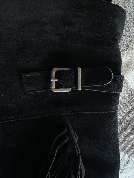 Botas altas em camurça