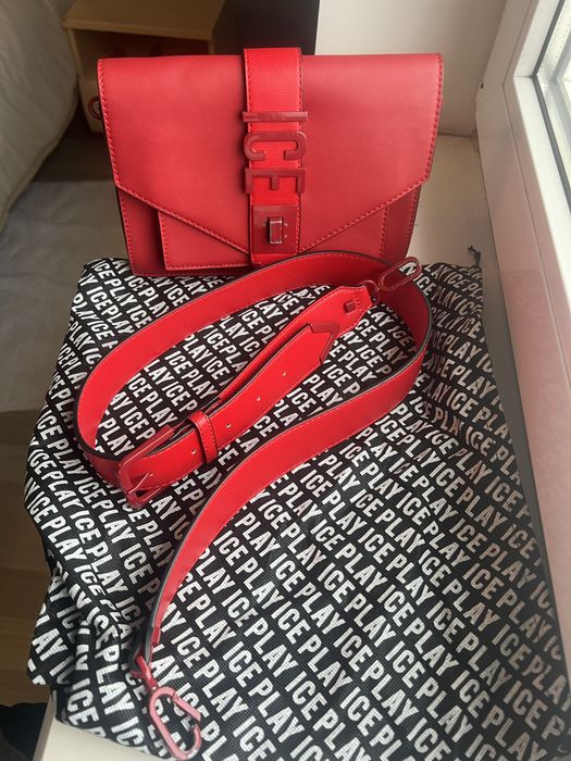 Сумочка Iceberg