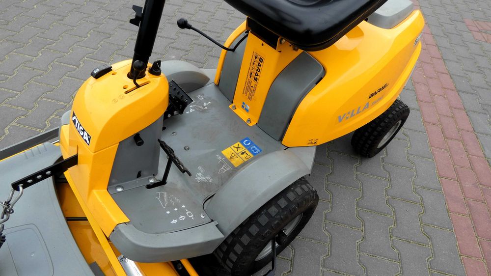 Traktorek kosiarka Stiga Villa HONDA GXV (150501.6) - Baras