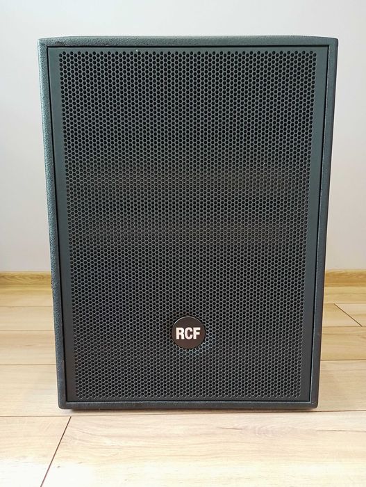 RCF ART 905-AS - subwoofer aktywny