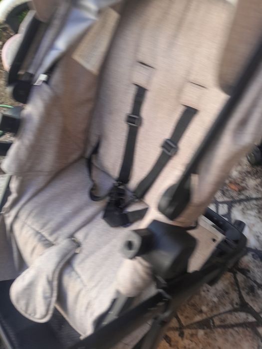 carrinho passeio ASALVO estado novo 20€