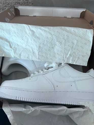 Nike_Air_Force_1_Low_'07_White R.36