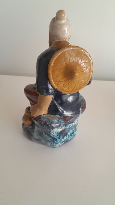 Figura chinesa policromada