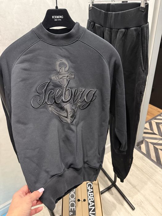 Костюм Iceberg оригинал