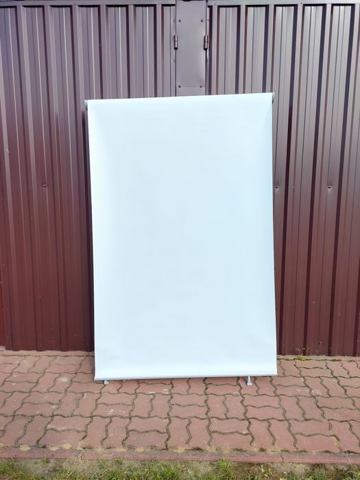 Ścianka reklamowa rolowana