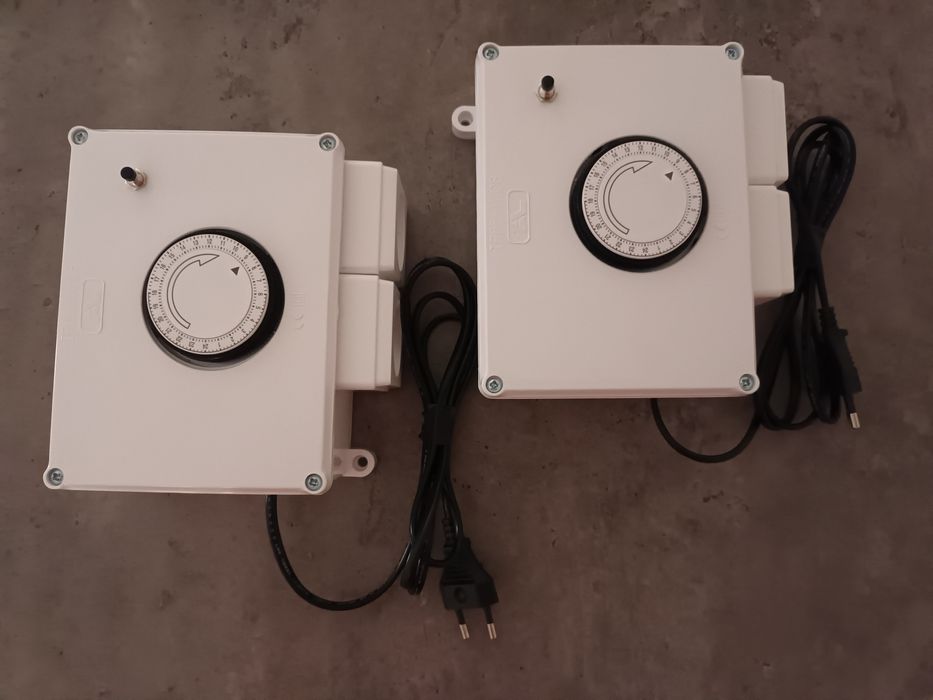 DISPONIVEL programador de iluminação para aves