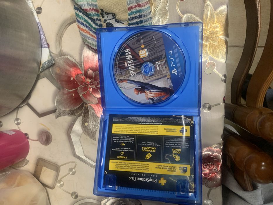 Vendo jogos Ps4
