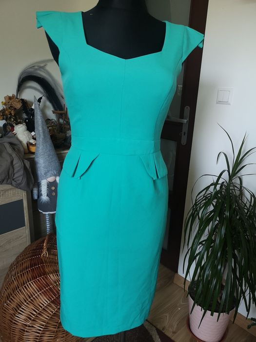 Miętową krótka sukienka