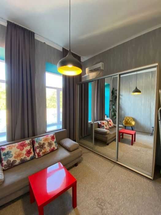 Продам студию в центре в отличном состоянии