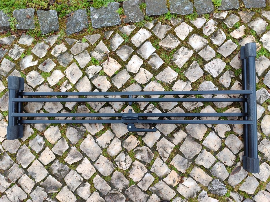 Suporte de teclado K&M 18993 (até 50kg) em excelente estado