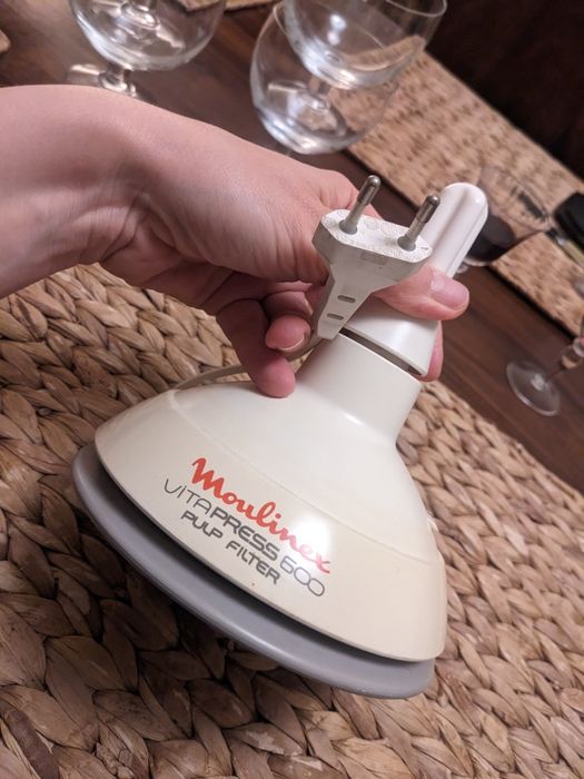 Moulinex - elektryczna wyciskarka do cytrusów