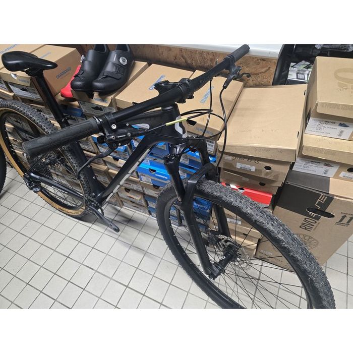 Scott scale 29 12x1v m com rock shox