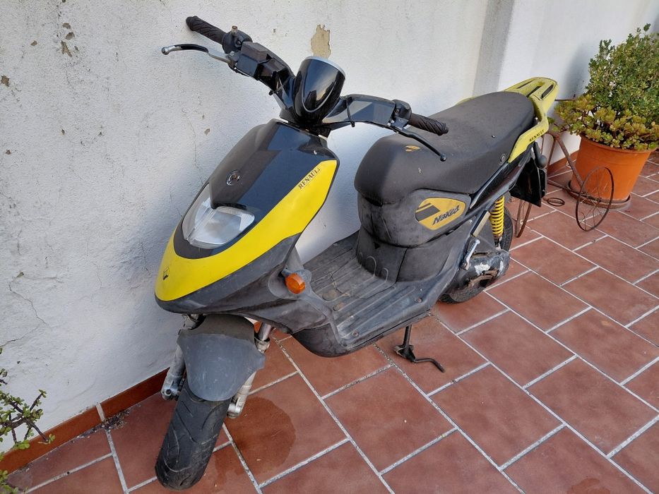 Scooter naked 110cc