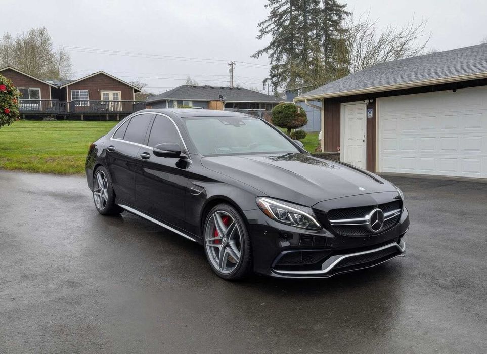 Mercedes-Benz C-Class AMG C 63 S      2017