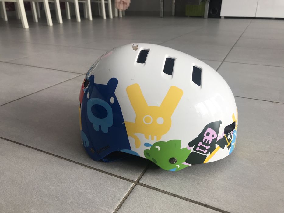 kask na rower/hulajnoge