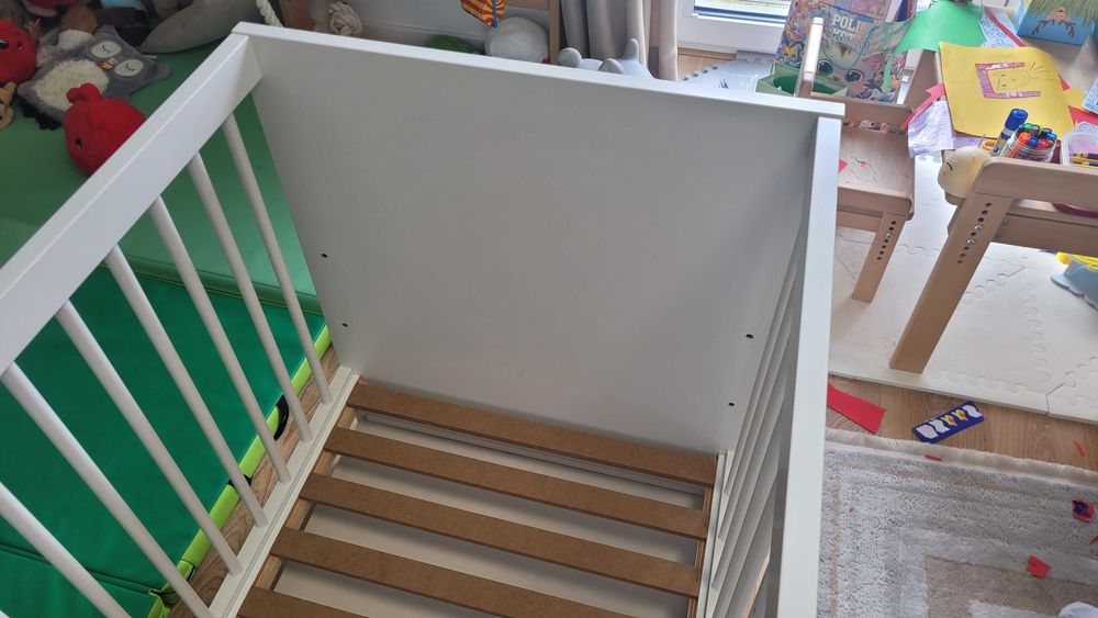 Łóżeczko dziecięce białe z szufladą
