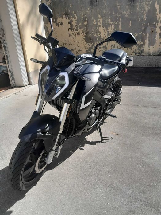 Keeway rkf 125 preta