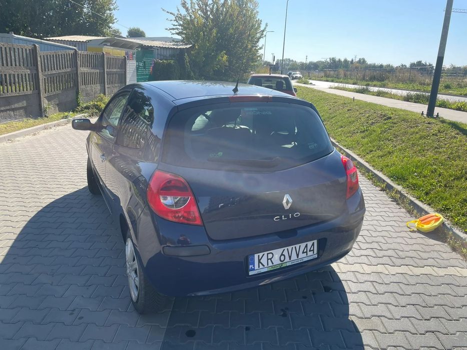 Renault Clio Renault Clio 3 2008r 1.2 Benzyna Kraków