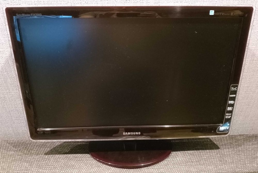 monitor 24" Samsung P2470HD z tunerem TV 1920x1080