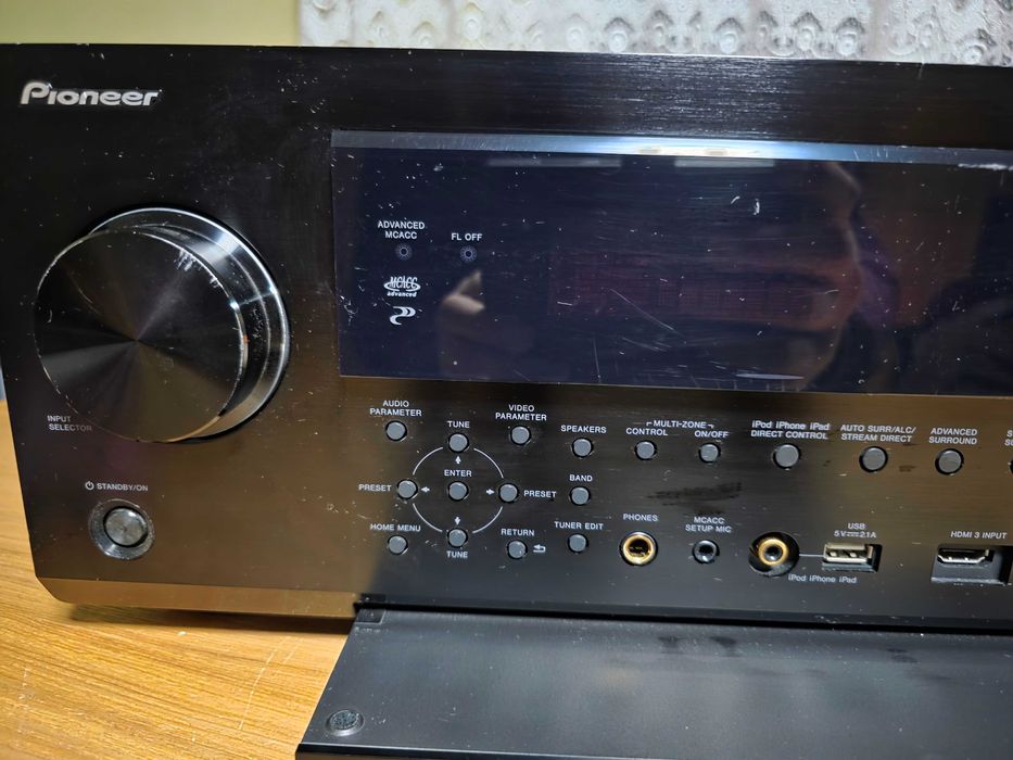 Amplituner PIONEER SC-LX 75 z defektem