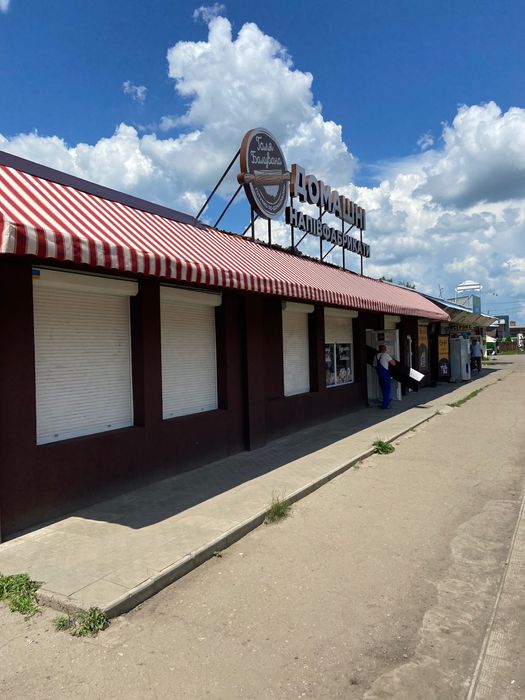 Магазин кафе 81 м² вихід з метро Героїв Праці аптека, виробництво прод