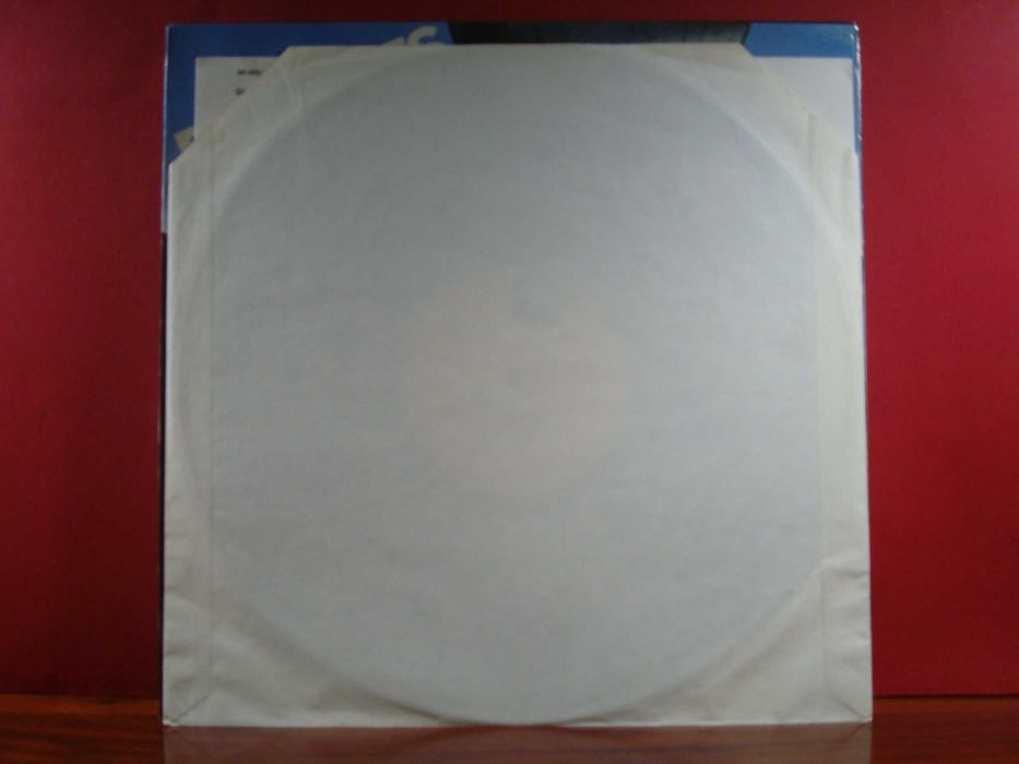 Ramones - Leave Home / VG Plus / LP / PT / 1977