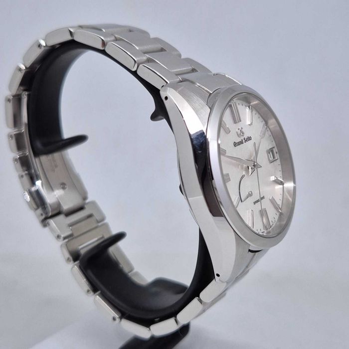 Grand Seiko Heritage Morning Frost SBGA465