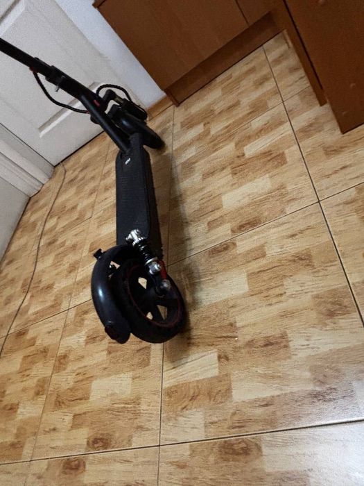 Продам електросамокат