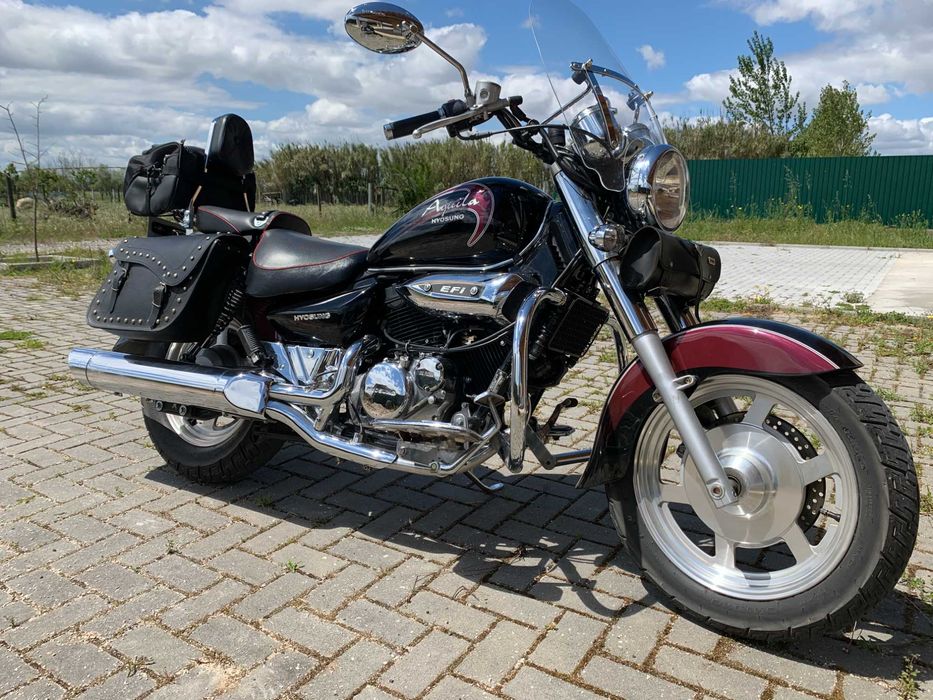 hyosung Aquila 250
