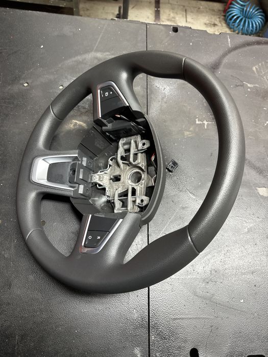 Kierownica Renault Master 4 Multifunkcja 2021r Jak Nowa