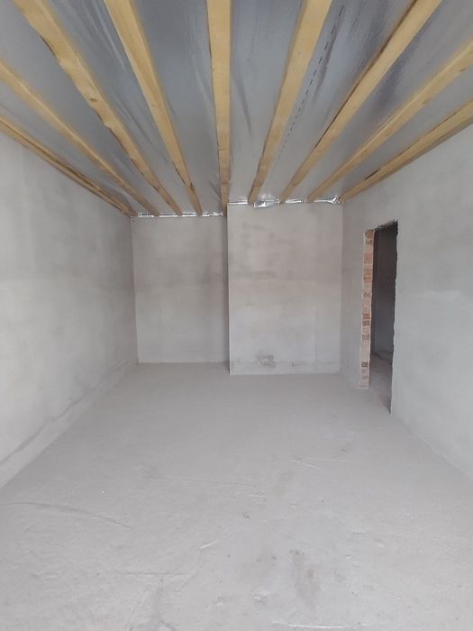 Продам зданий в експлуатацію таунхаус,можна під програми