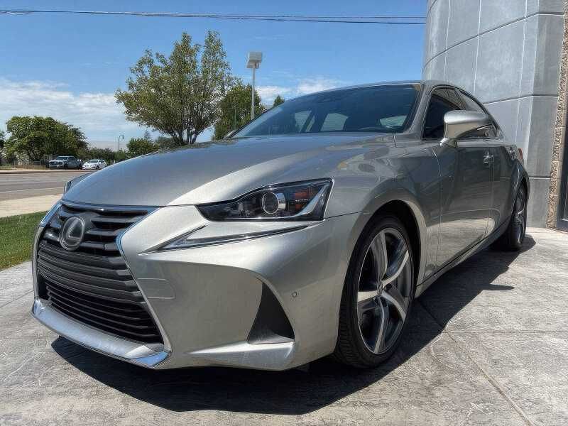 2017 Lexus IS 300