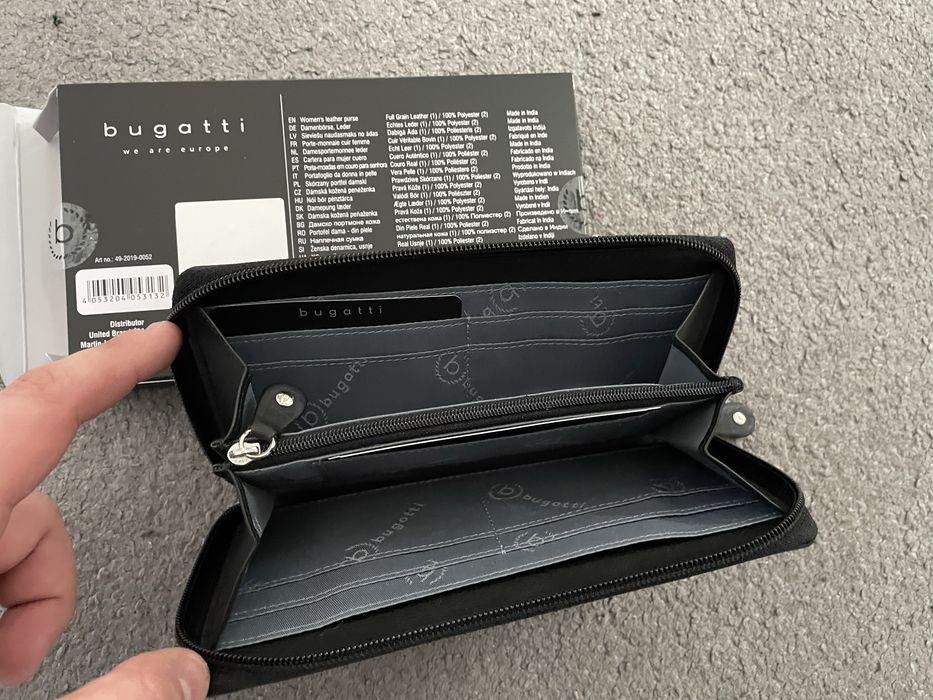 Damski skórzany portfel Bugatti nowy
