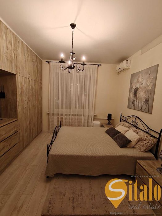 Двокімнатна квартира в Вознесенівському р-ні, проспект Соборний(019)