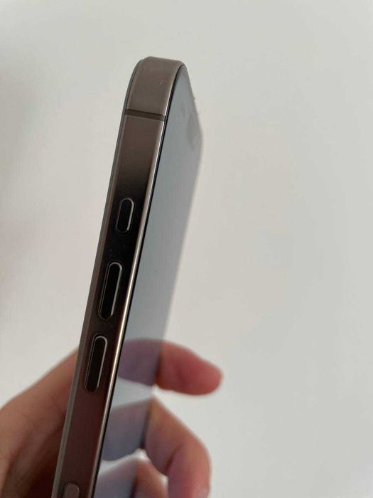 Apple IPhone 16 Pro Max 512мb 2сім