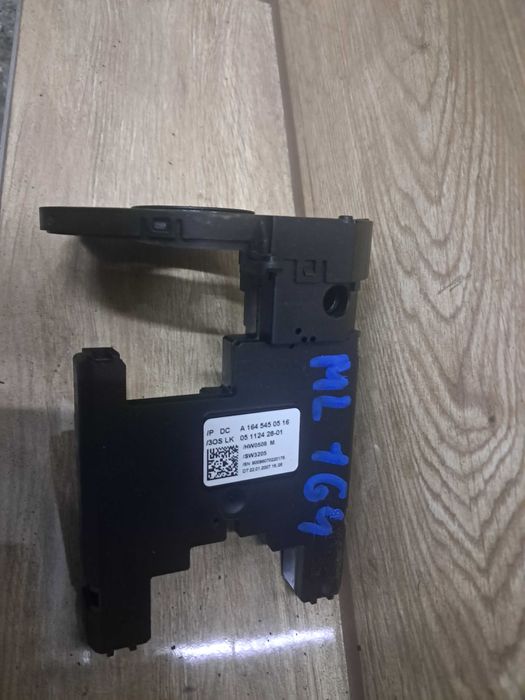 Czujnik kata skretu mercedea ml