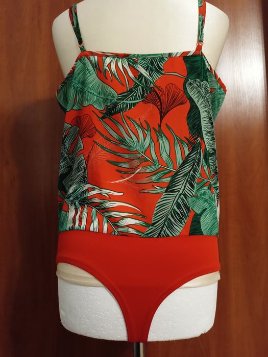 Stylowe piękne body czerwono-zielone rozmiar L