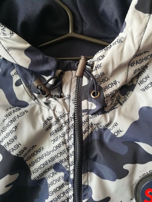 Стильна двостороння Вітрівка