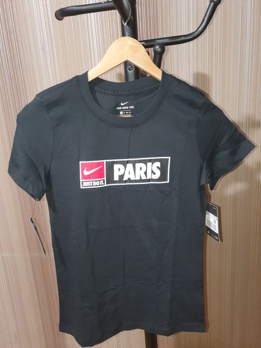 Футболка Nike PARIS